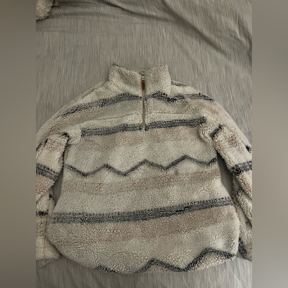 Selling Sherpa, size small, warn twice
